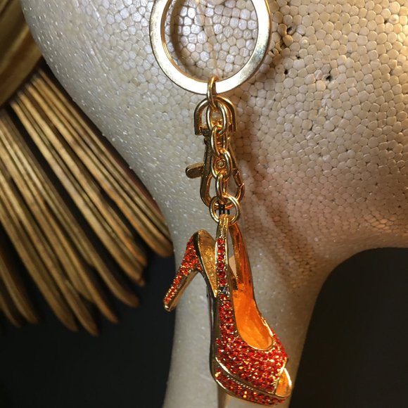 TRACI LYNN Accessories - TRACI LYNN NWOT orange rhinestone heel key chain